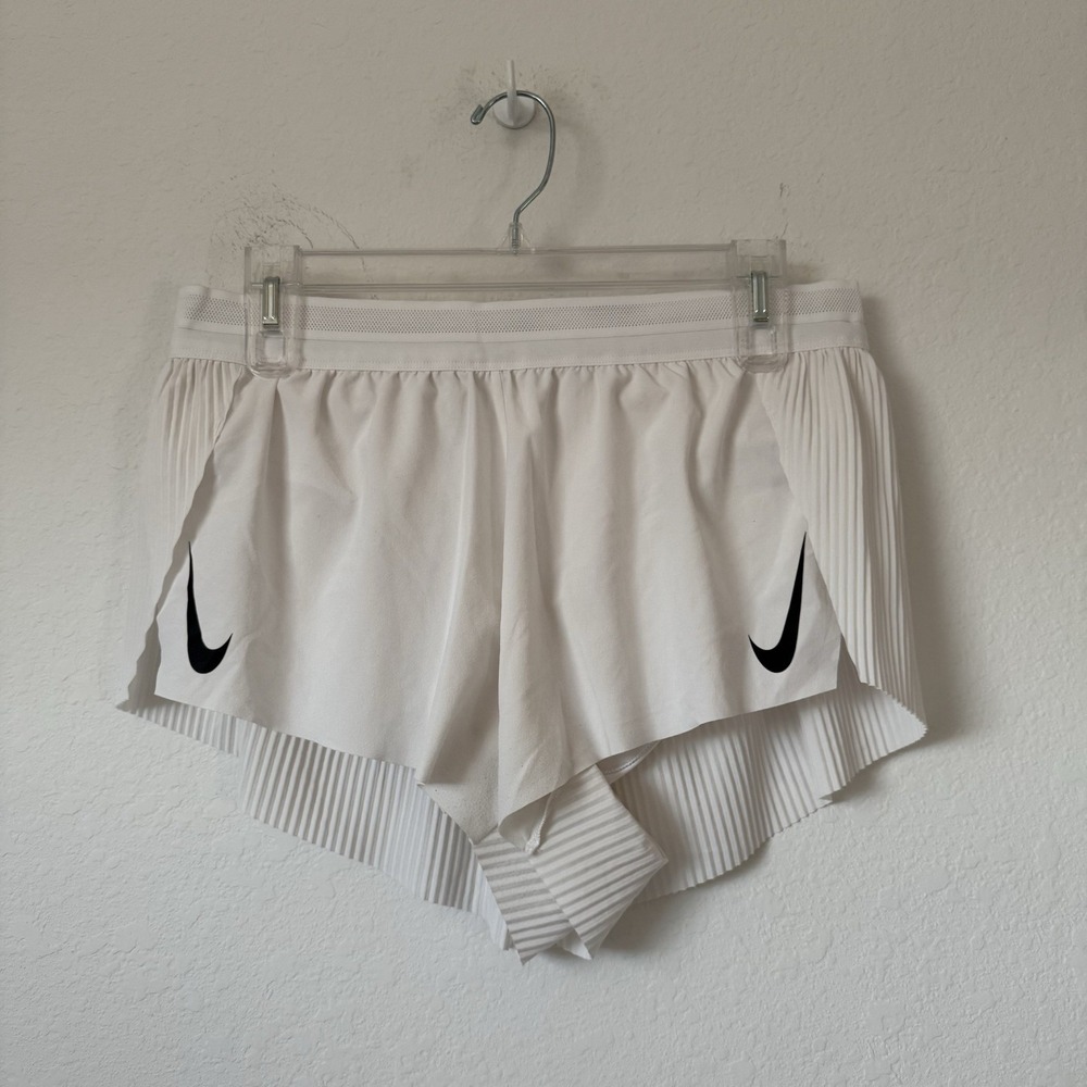 Nike Aeroswift Women's CZ9398 100 White  Running Shorts Size Medium 3" Inseam